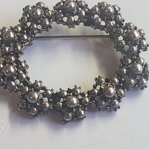 BEAU STERLING Spherical Sgments ,Ladies Jewelry Oval Pin- Brooch 1.75 x 1.5 cm,